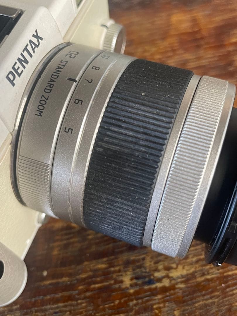 PENTAX Q ホワイトデジタルカメラ【ジャンク品】