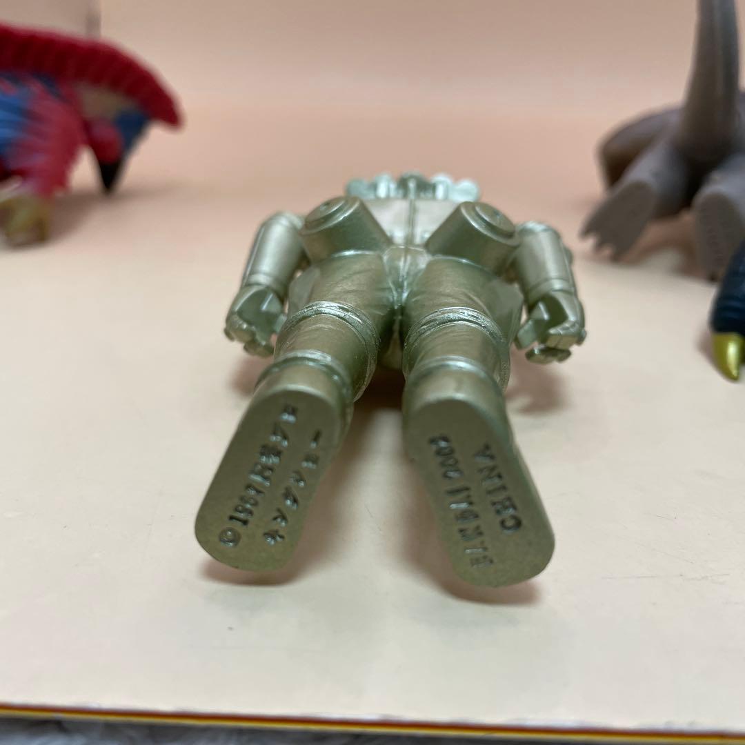 ウルトラマンシリーズ 怪獣フィギュア 6体セット　ソフビ バンダイ ウルト怪獣