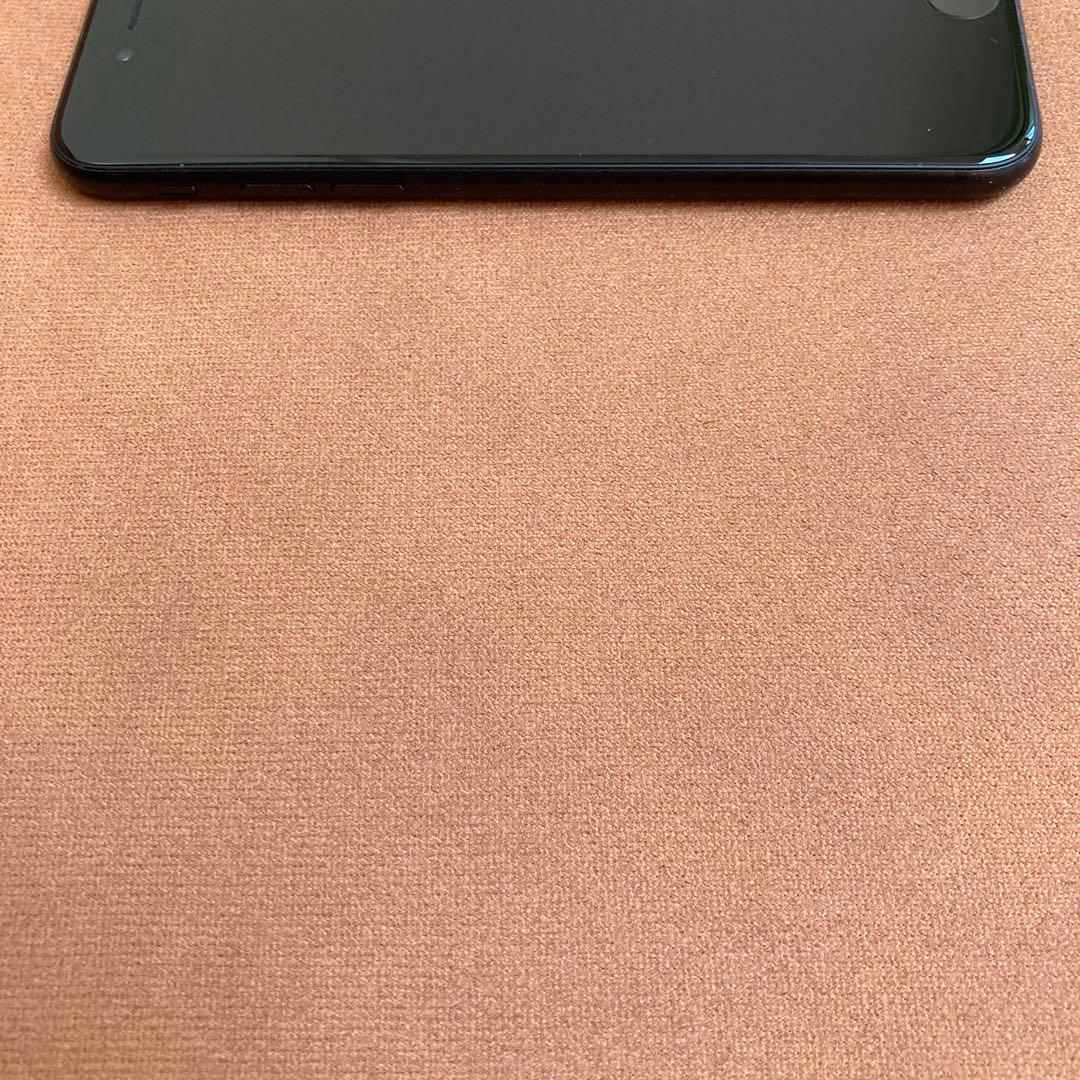 566【早い者勝ち】iPhoneSE2 第2世代 64GB SIMフリー☆
