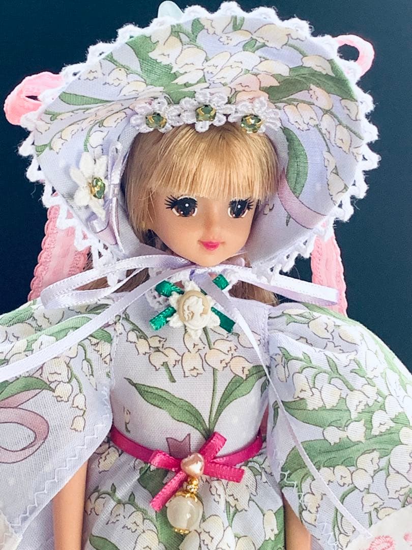 赤桜　　りかちゃんジェニー服　和柄(花ぐるま)＋すずらん柄ロリータ