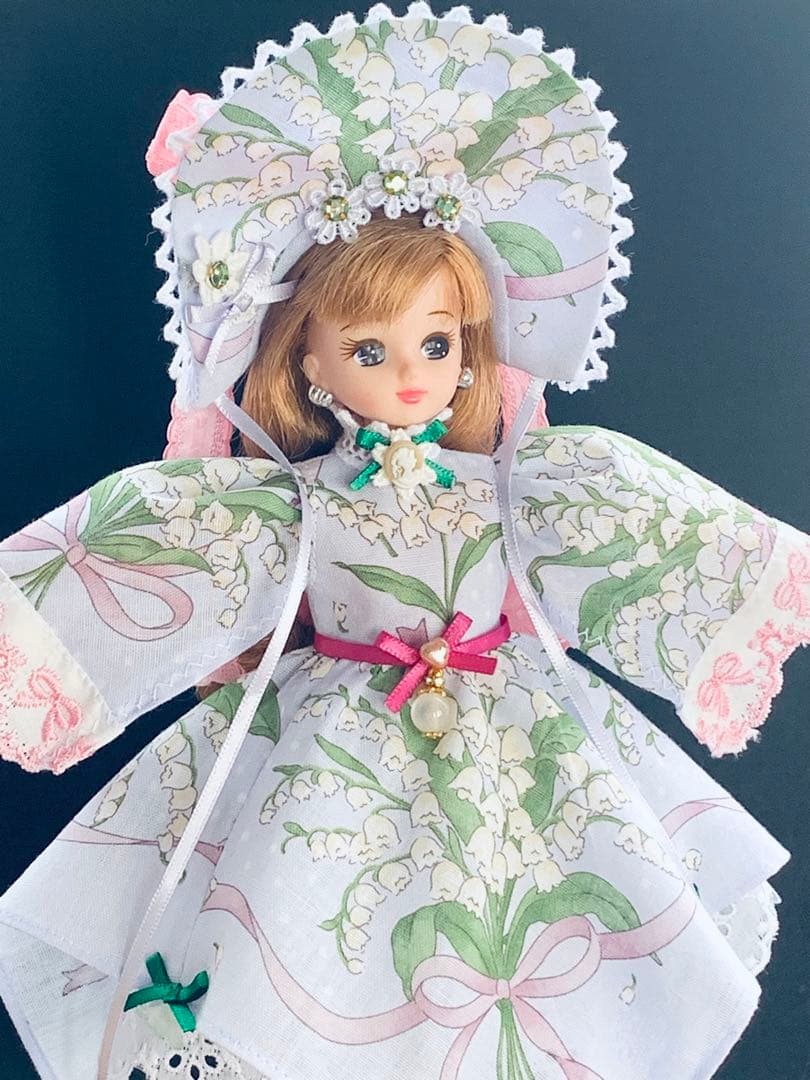 赤桜　　りかちゃんジェニー服　和柄(花ぐるま)＋すずらん柄ロリータ