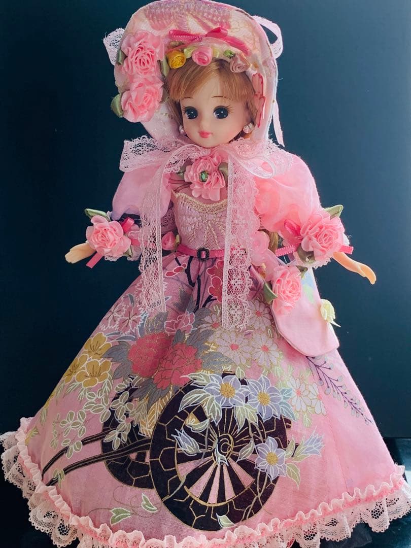 赤桜　　りかちゃんジェニー服　和柄(花ぐるま)＋すずらん柄ロリータ