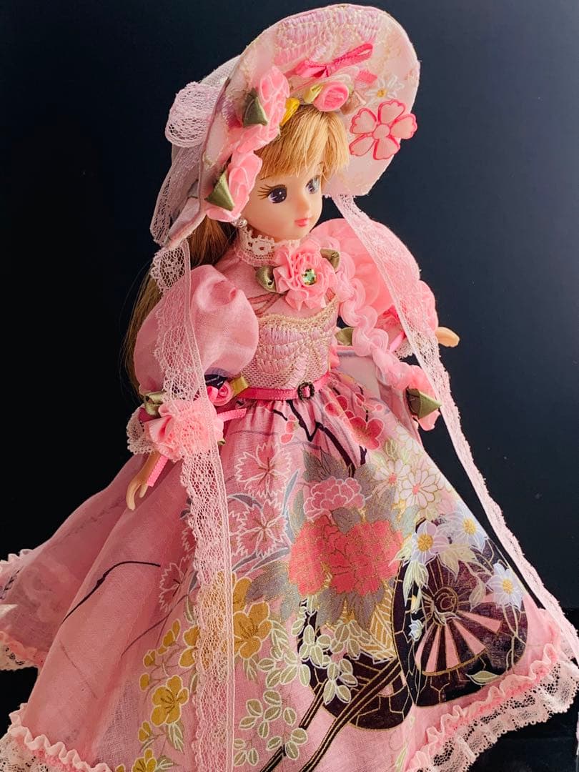 赤桜　　りかちゃんジェニー服　和柄(花ぐるま)＋すずらん柄ロリータ