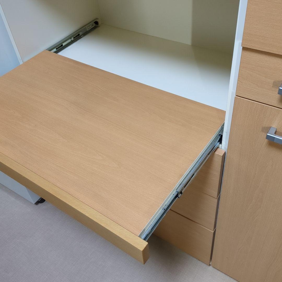 食器棚　キッチンボード