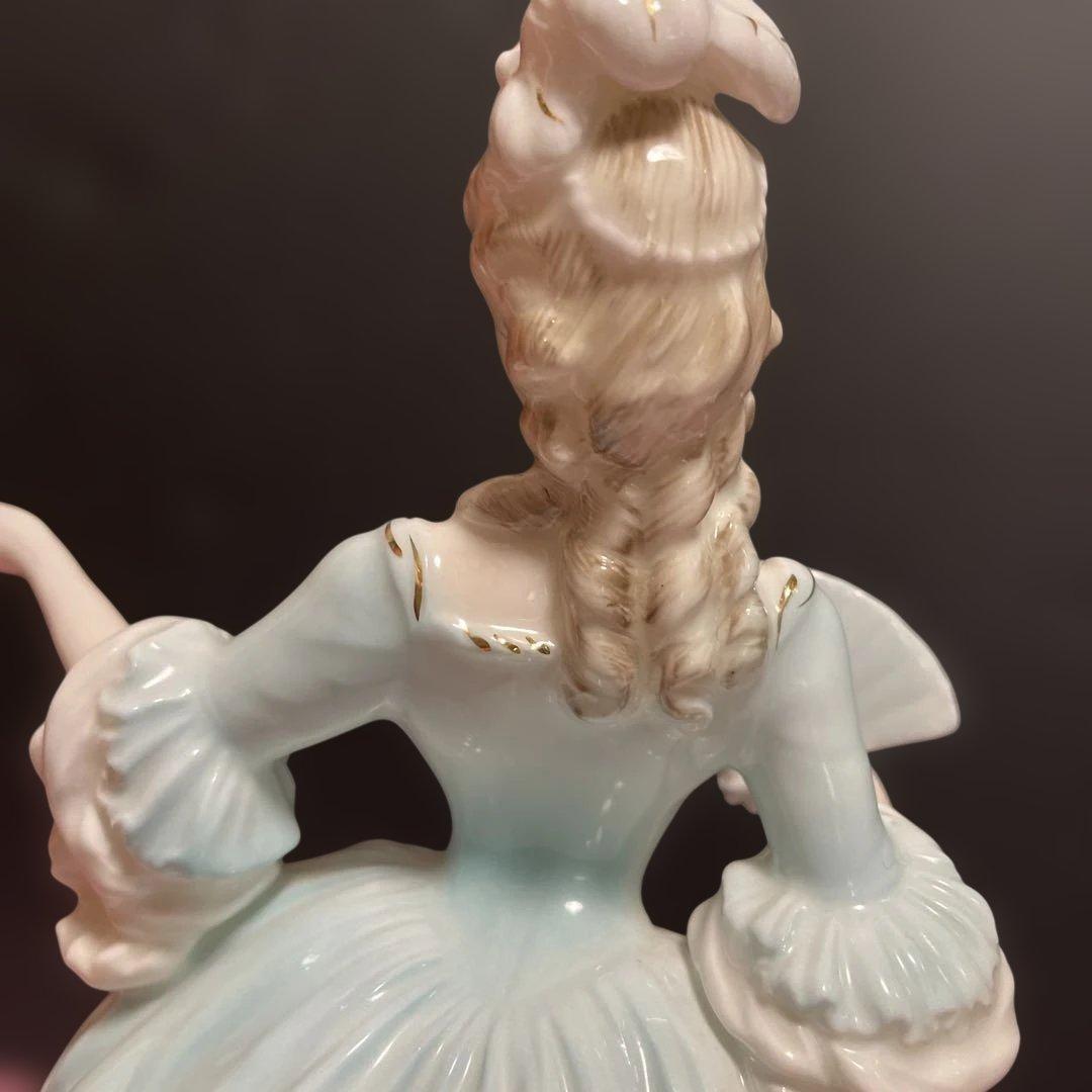 COALPORT コールポート マリーアントワネット フィギュリン フィギュア