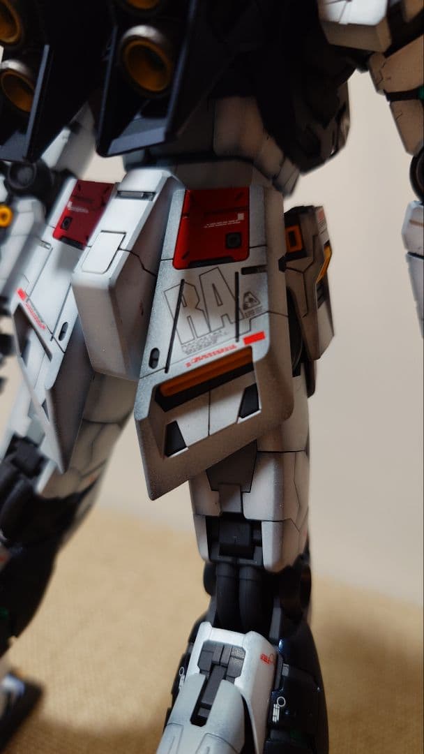 MG νガンダムver.Ka LEDライト機能付き 全塗装組立済