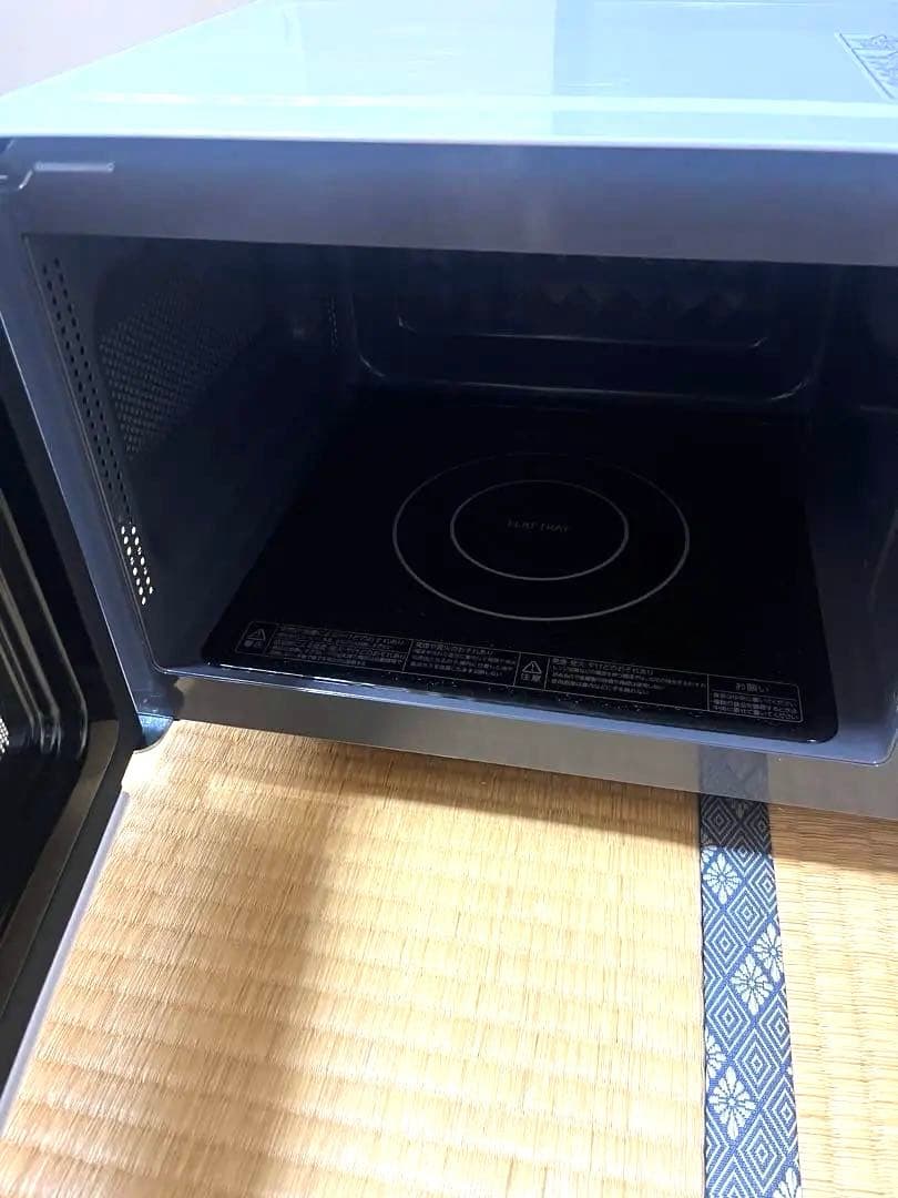 TOSHIBA 電子レンジ　900W 白　中古　現品のみ　取説無　美品
