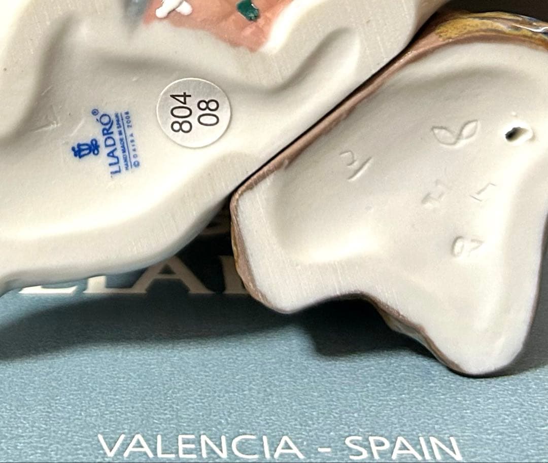 リヤドロ　桜の咲く頃　8381 フィギュリン 仔犬 小鳥　※元箱付属