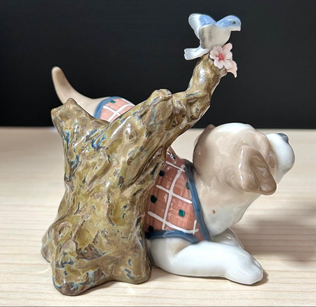 リヤドロ　桜の咲く頃　8381 フィギュリン 仔犬 小鳥　※元箱付属