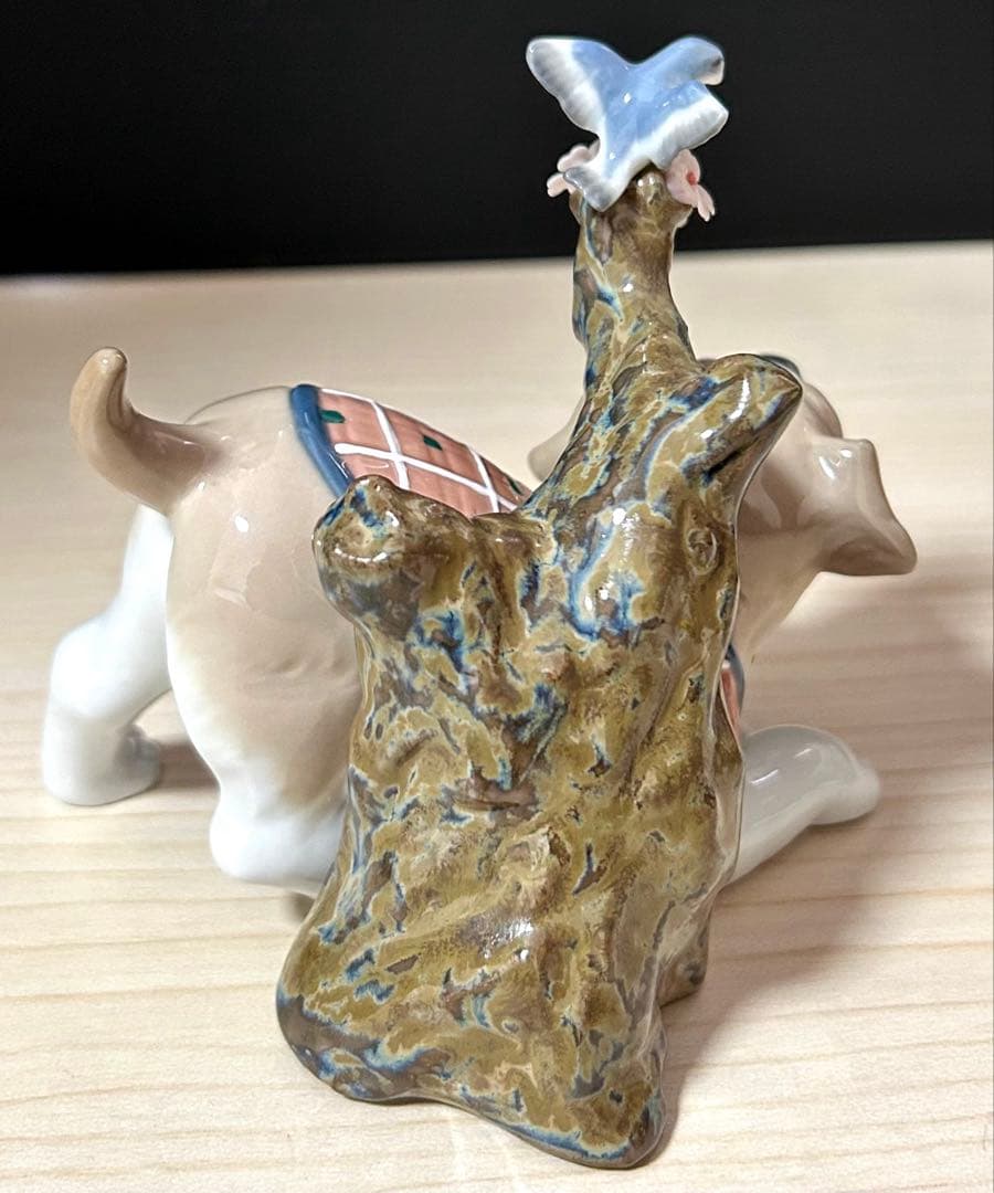 リヤドロ　桜の咲く頃　8381 フィギュリン 仔犬 小鳥　※元箱付属