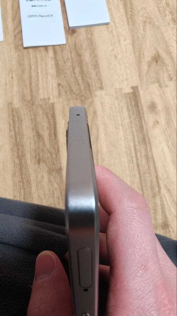 OPPO Reno9 A 本体 ムーンホワイト