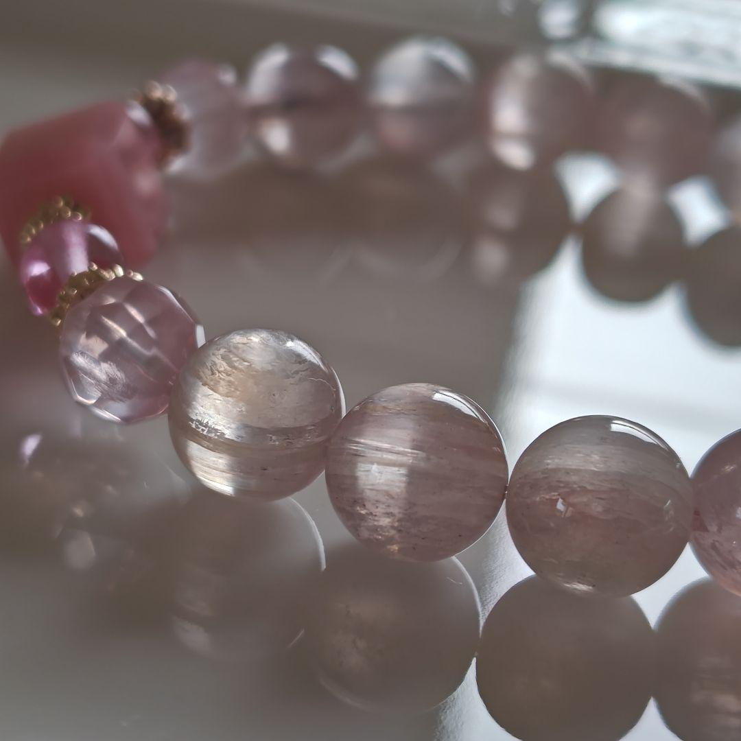 グァバクオーツキューブ×ふんわりピンクマイカ×ピンクトパーズ