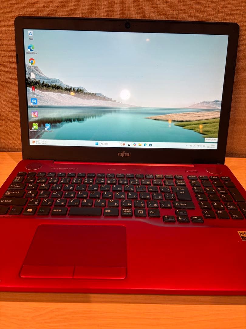 【corei7】FUJITSU LIFEBOOK SSD256GB メモリ8G