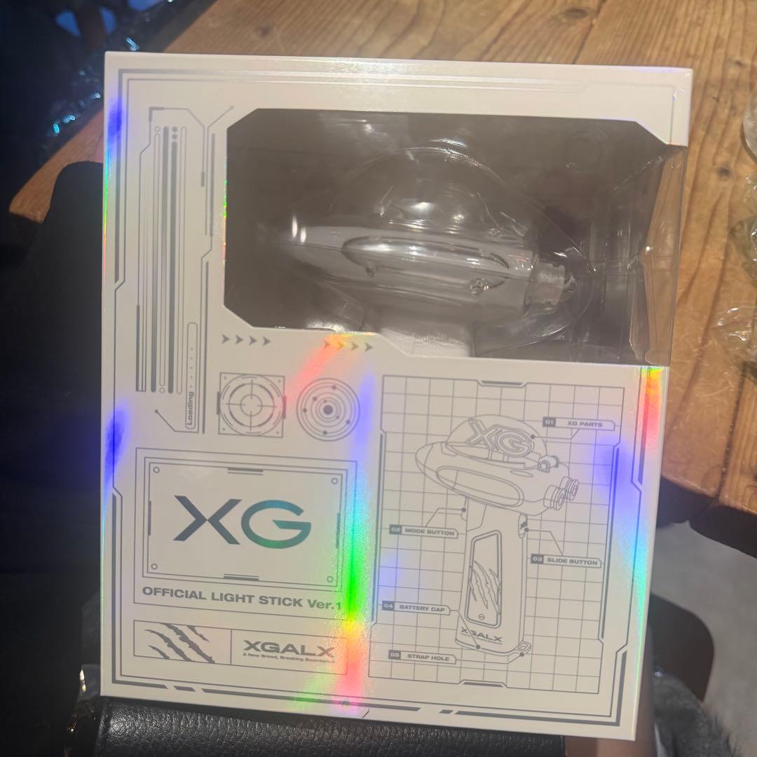 XG ペンライト　トレカセット付き