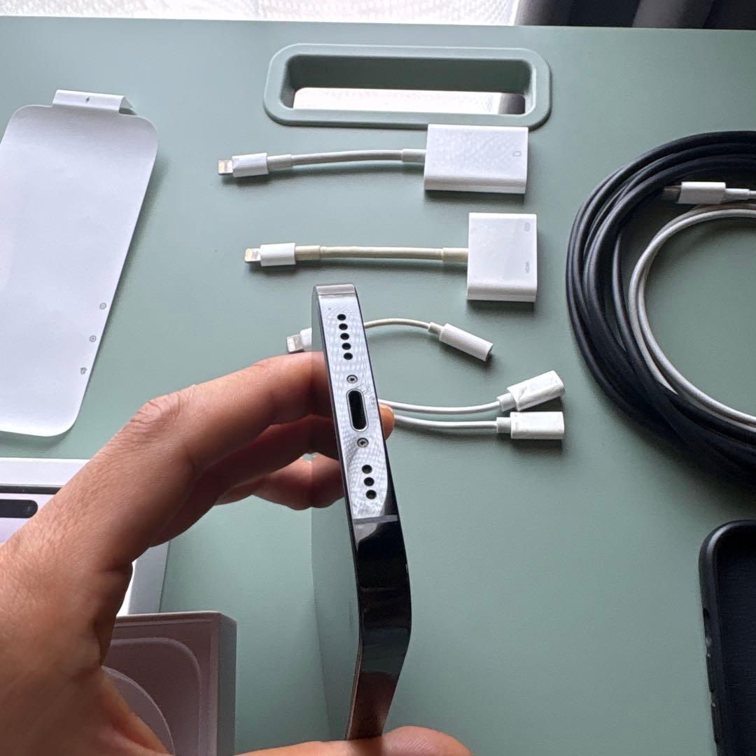 IPhone 14pro 128GB本体 おまけ付き