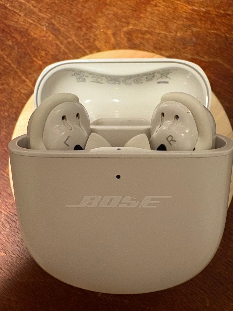 イヤホン Bose QCE 2 white
