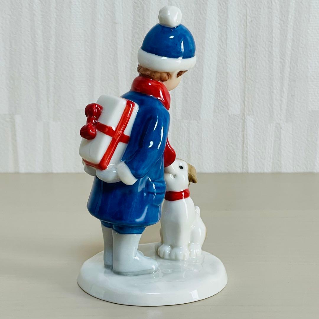 ロイヤルコペンハーゲン 2003年 フィギュリン 少年と犬 少女とそり ペア