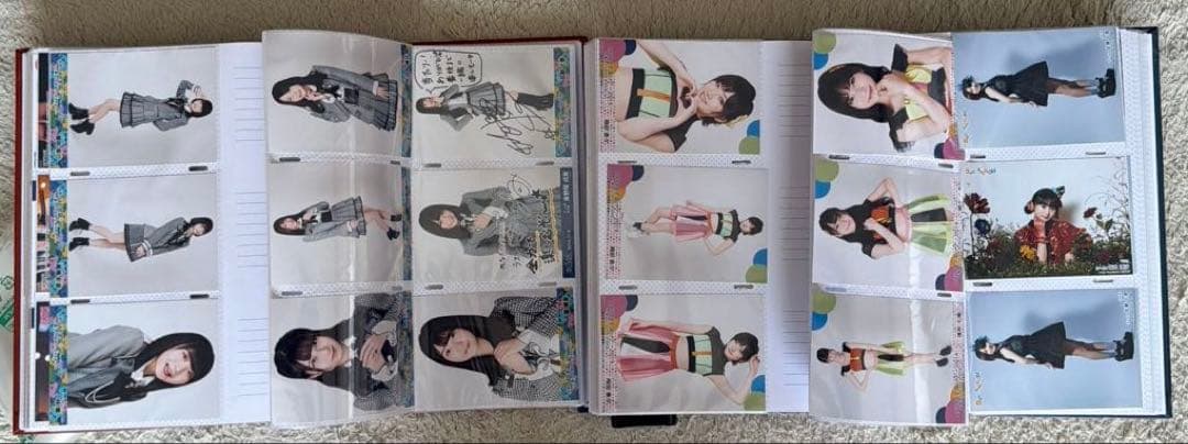 48グループ♥︎生写真(サイン入り含む)281枚、ポストカード17枚、シール9枚