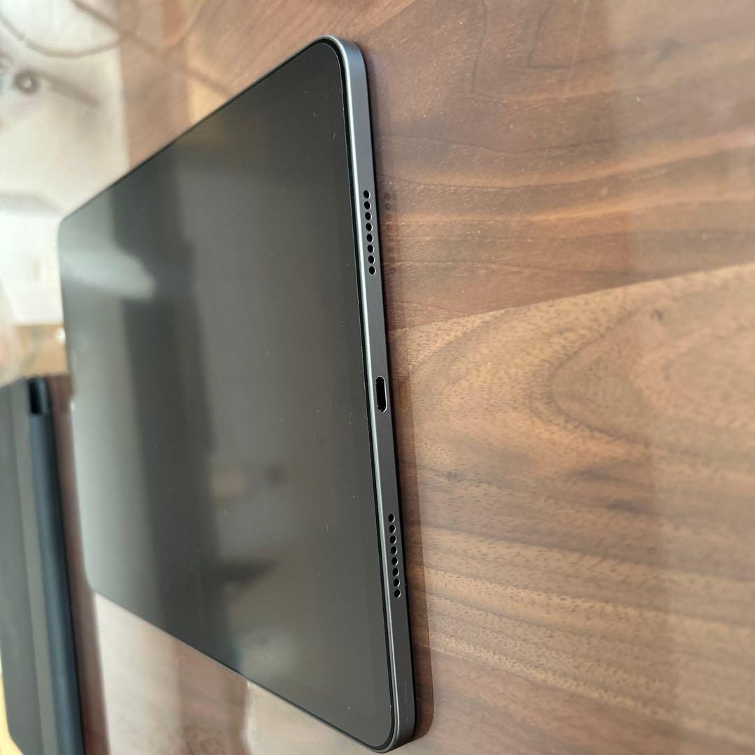 【EM】iPad Pro 11第3世代(バッテリー100%) | 付属品