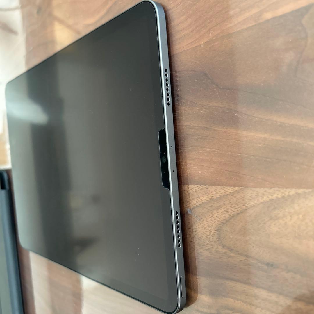 【EM】iPad Pro 11第3世代(バッテリー100%) | 付属品