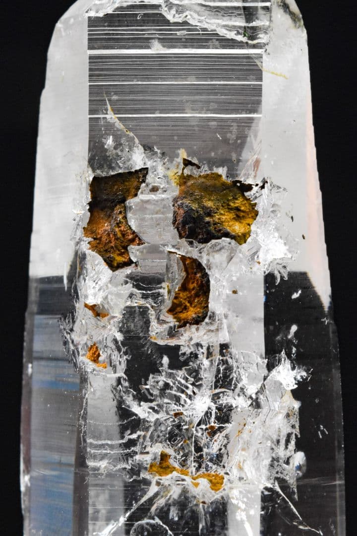 ガネーシュヒマール ラパ産 コロンビアレムリアンの様な条線のポイント1