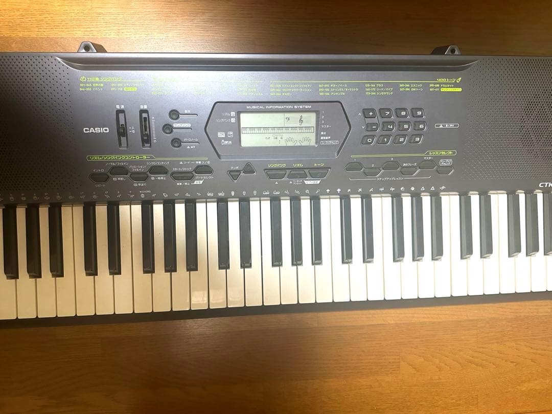 CASIO CTK-2000 電子ピアノ