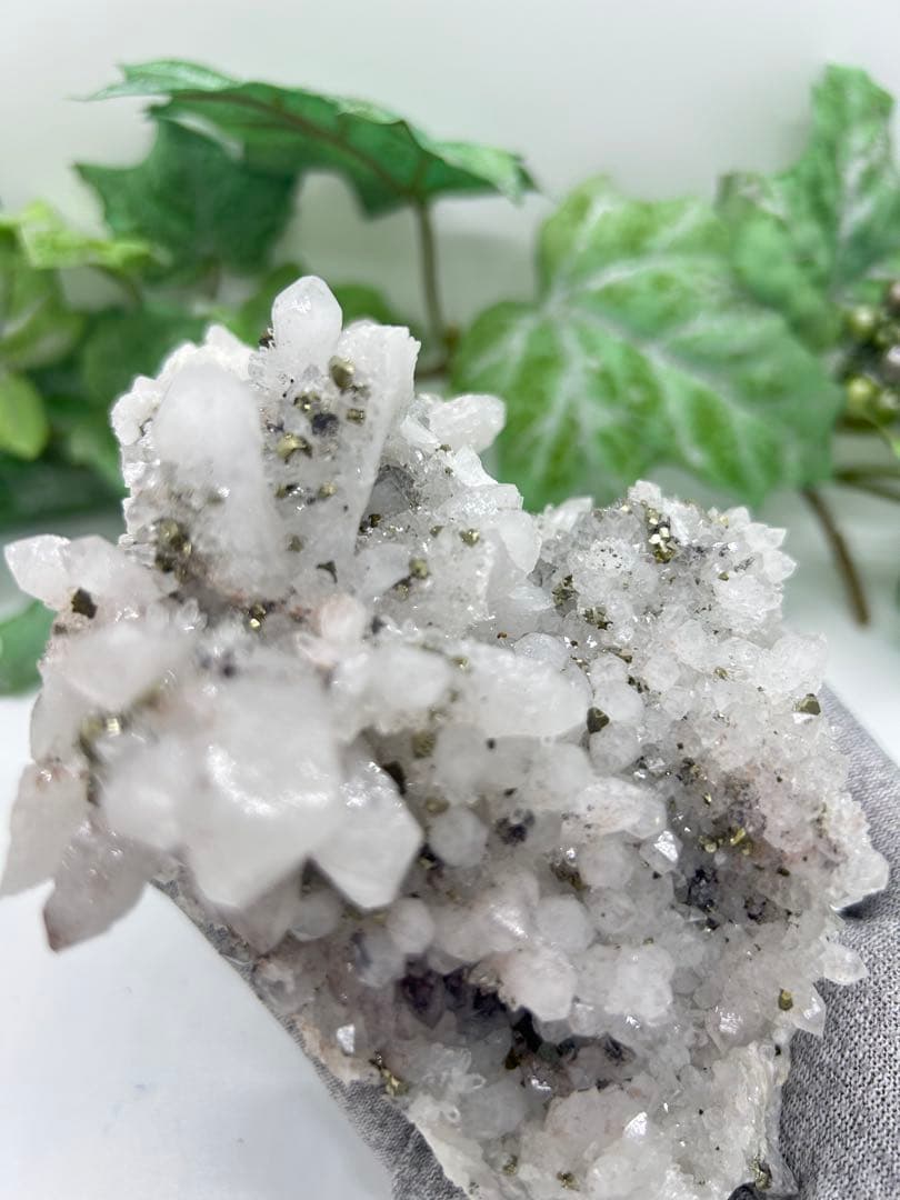 天然石水晶とパイライト共生原石　No.658