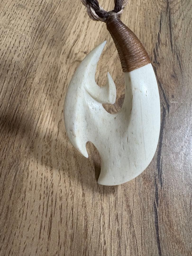 希望価格本日限定値下ボーンカービング ネックレス(93)Lサイズ マッコウ