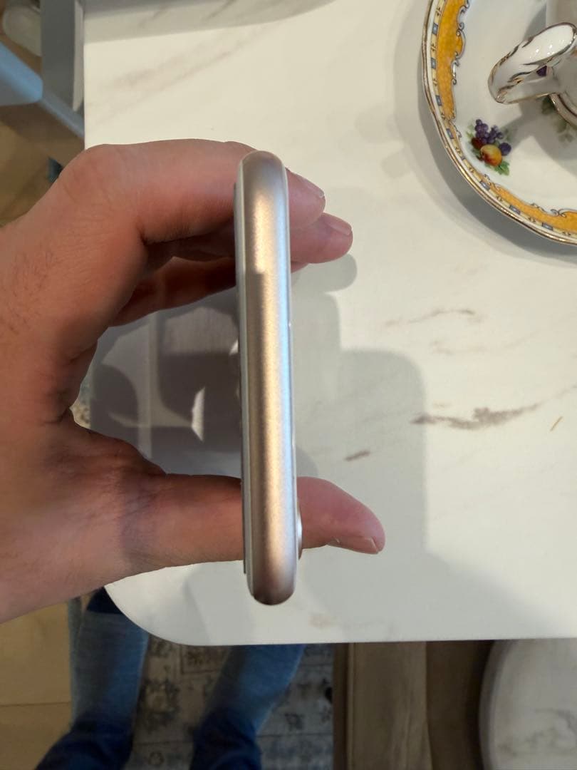 Apple iPhone 8 本体 64GB ピンクゴールド　動作確認済