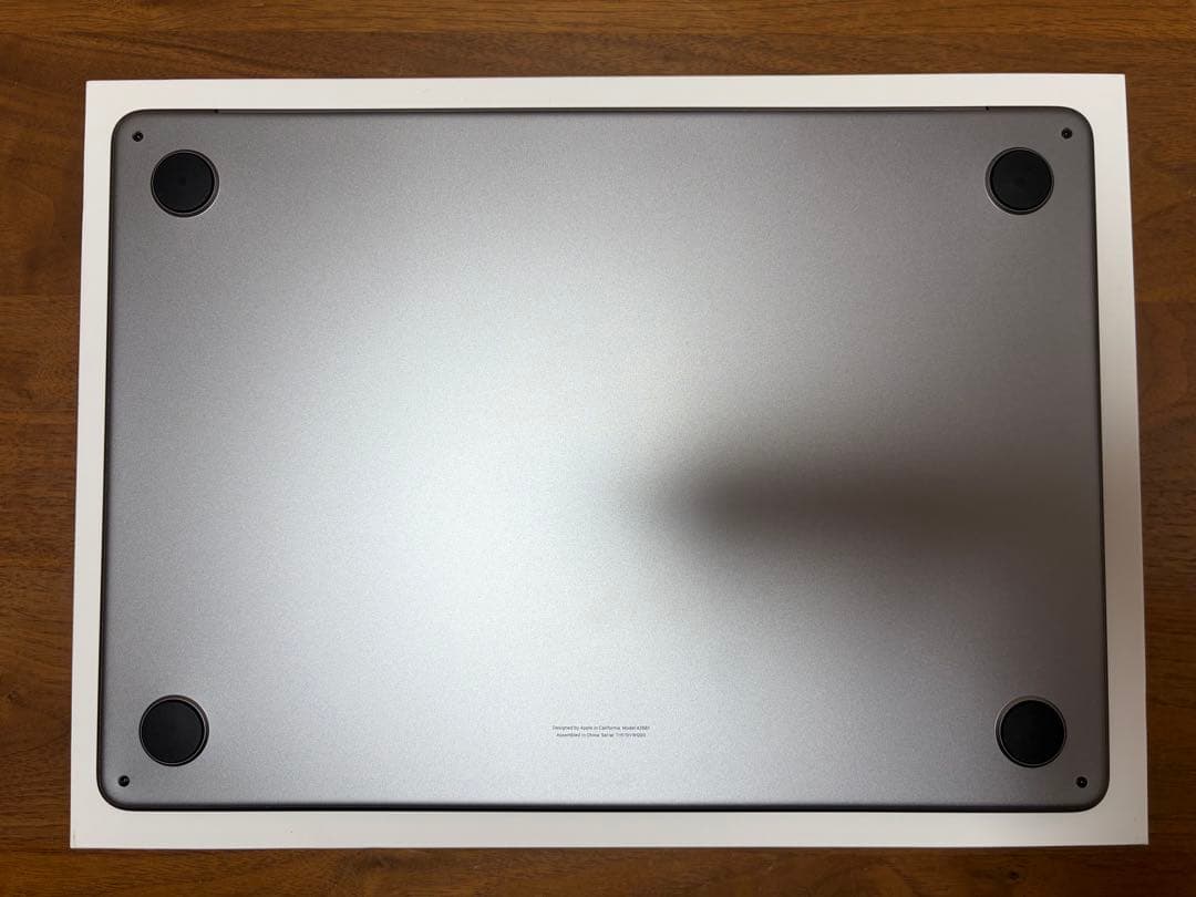 超美品❗️MacBook Air 2022 M2チップ 512GBスペースグレイ