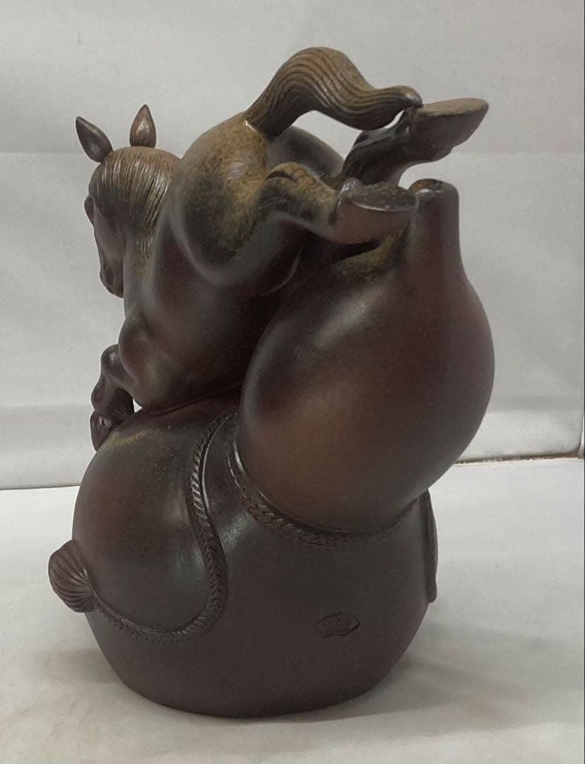 B480s「備前干支置物 午」安土窯　共箱　備前焼　令8年干支　瓢箪から駒