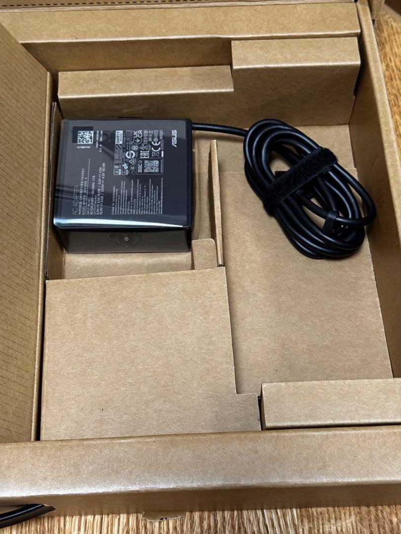 Windowsノート本体 ASUS Vivobook S 15 (S5507) Copilot+ PC