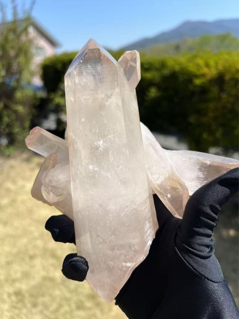 A773 マダガスカル産ピンク水晶クラスター