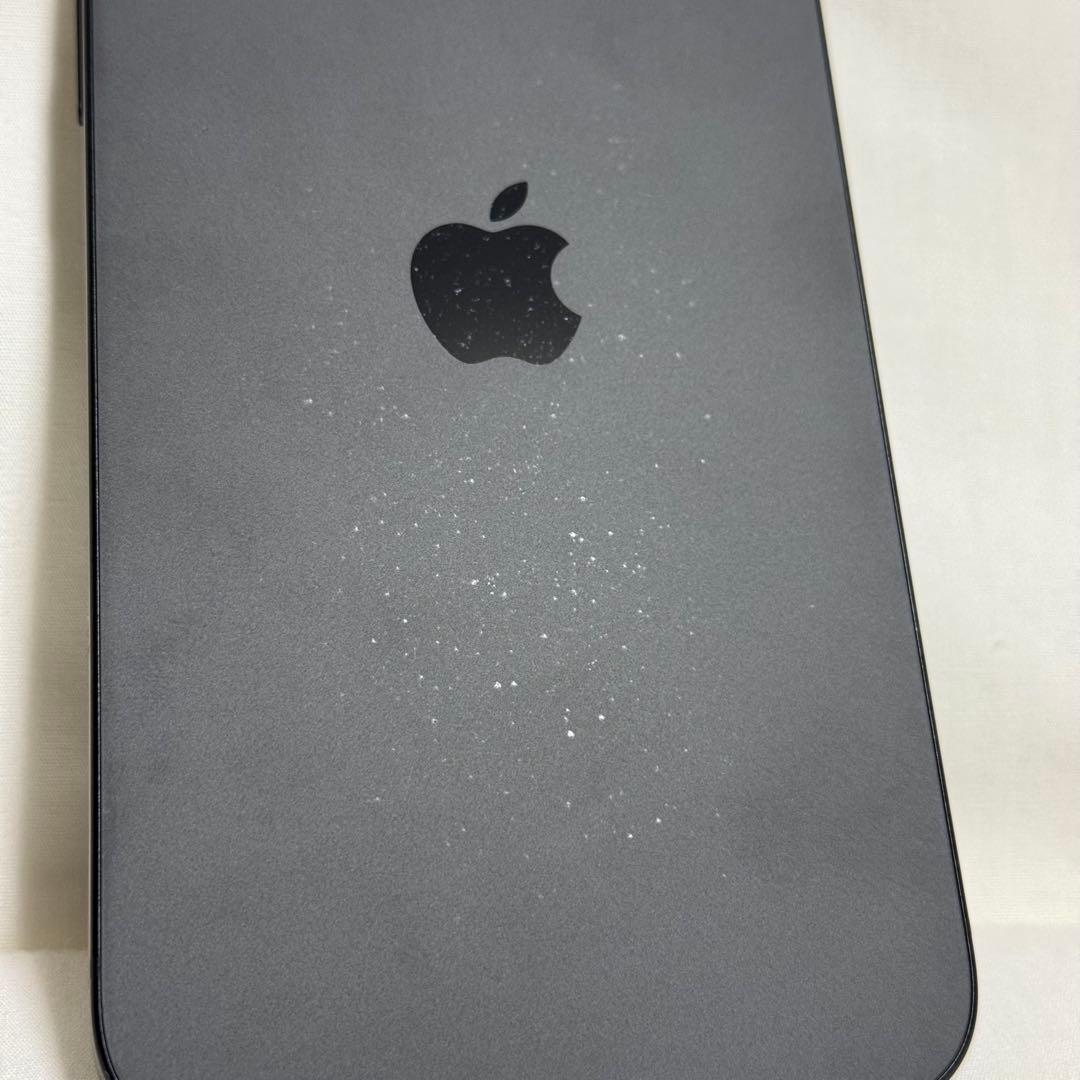 iPhone 15 Plus ブラック 128GB 傷多数有り