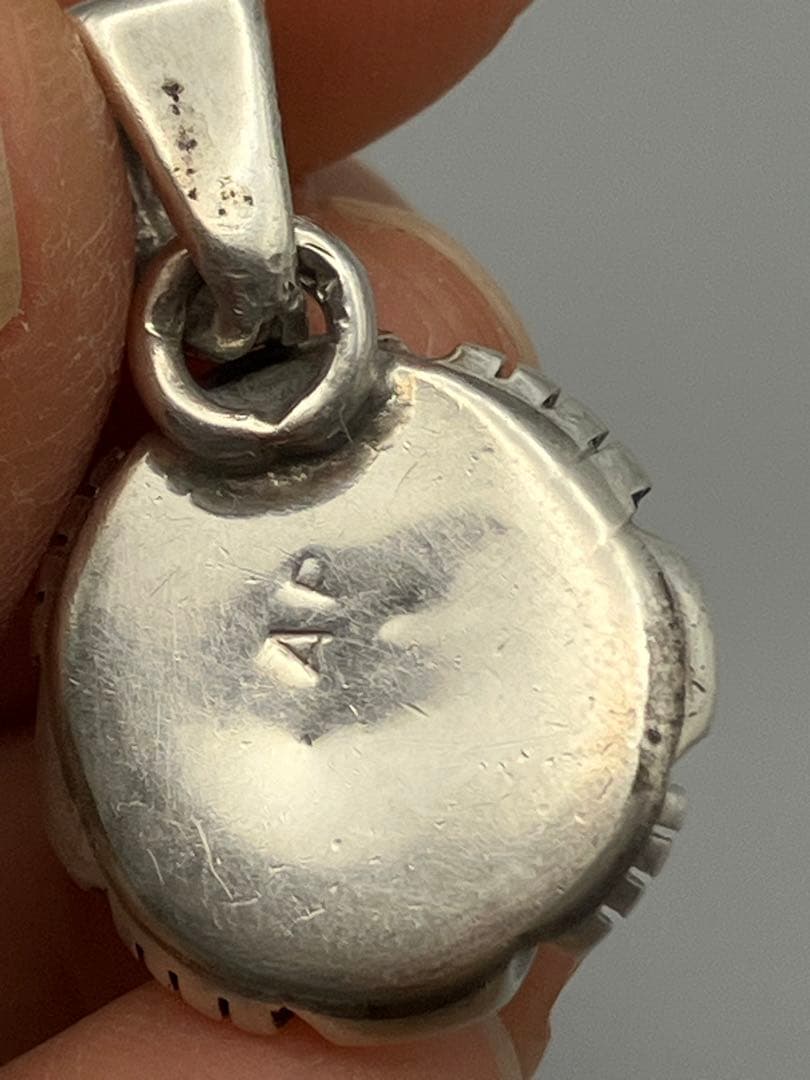 UFO⭐️ ナバホ　AP刻印　ペンダント　銀製