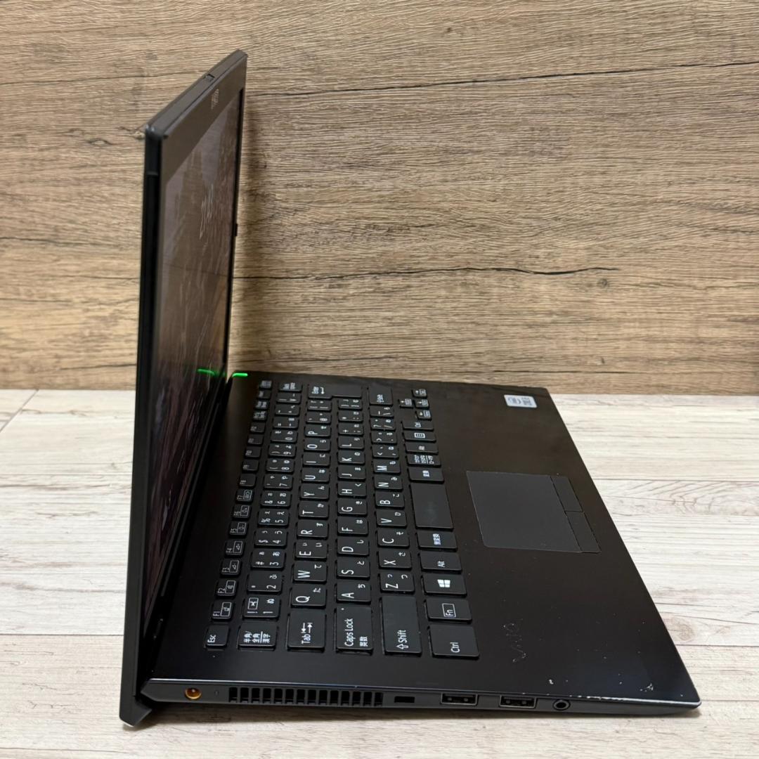 軽量! VAIO Pro PG 第10世代Core i5 256GB