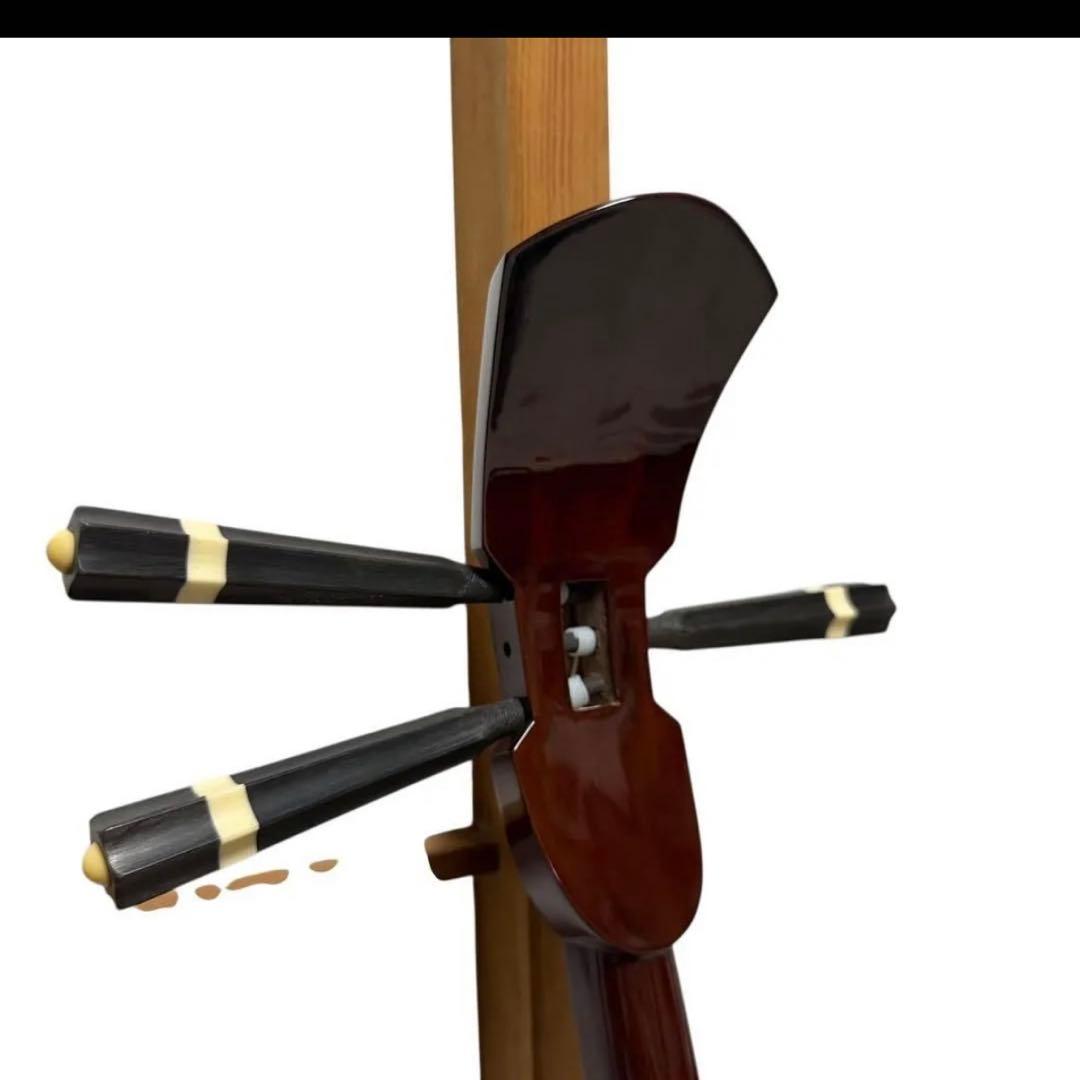 新城慎幸作 三線 紅木棹 本皮強化張り 保証書付 ハードケース付 沖縄三線
