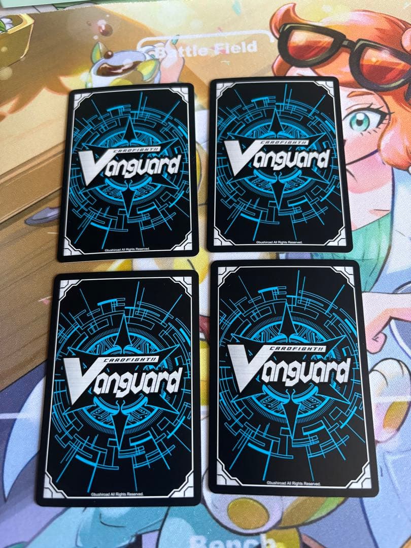 極光戦姫リーフル・ロイヤー　RRR 4枚