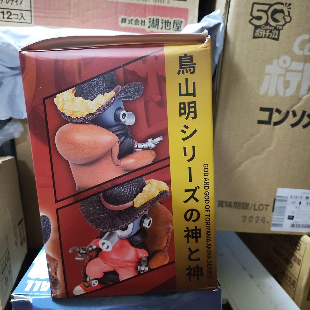 ドラゴンボール鳥山ロボ海外ガレキ！神と神彫像限定フィギュア
