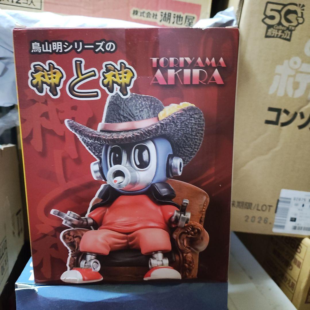 ドラゴンボール鳥山ロボ海外ガレキ！神と神彫像限定フィギュア