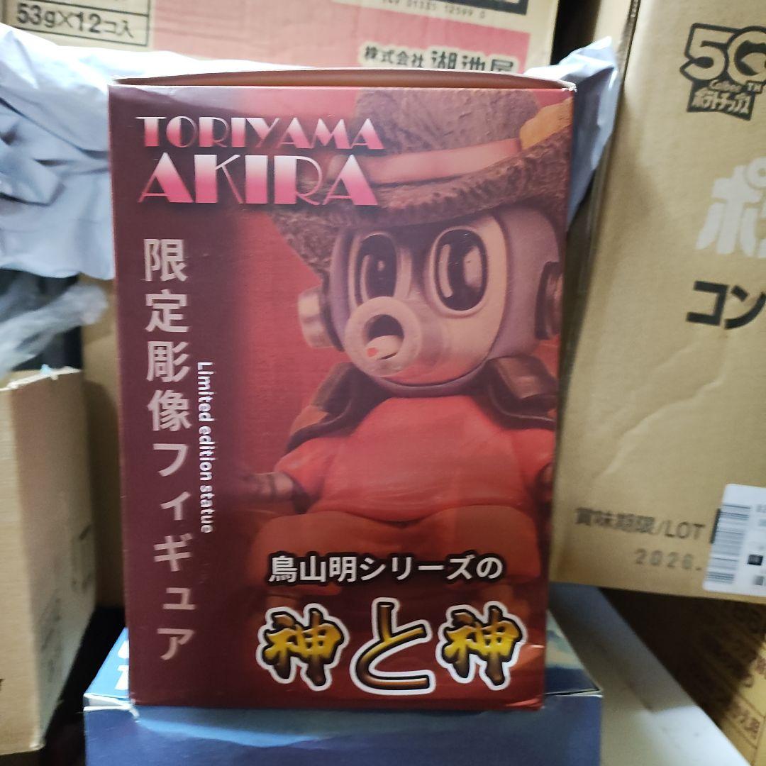ドラゴンボール鳥山ロボ海外ガレキ！神と神彫像限定フィギュア