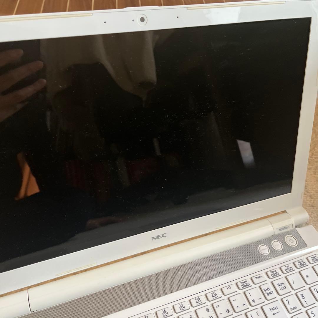 NEC LAVIE ホワイトノートPC Intel Core i7 ジャンク