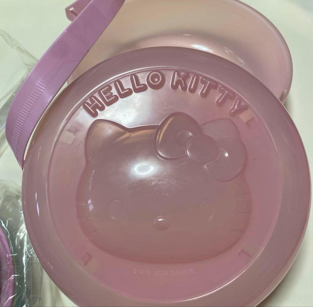 HELLO KITTY キャンピングテーブルウェアセット　弁当箱