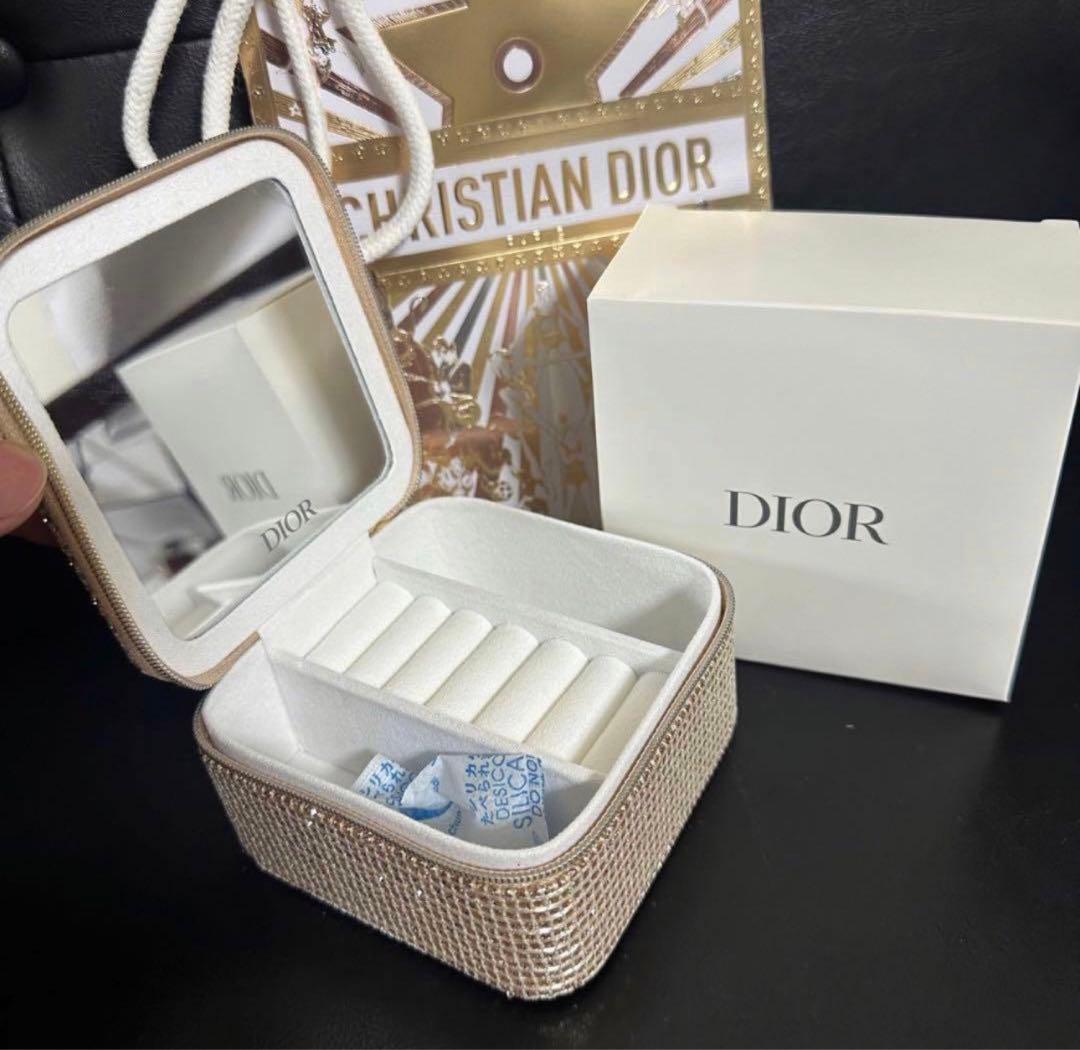 ディオール ノベルティ ジュエリー　ボックス ゴールドが煌めく限定品　2点セット