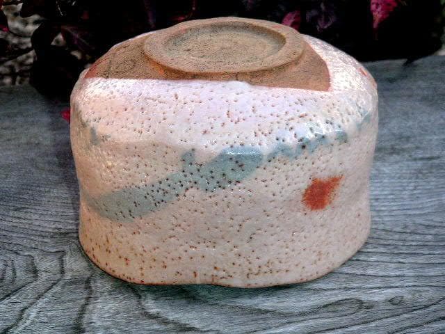 ♥美濃焼　志野　茶碗　在銘　骨董品
