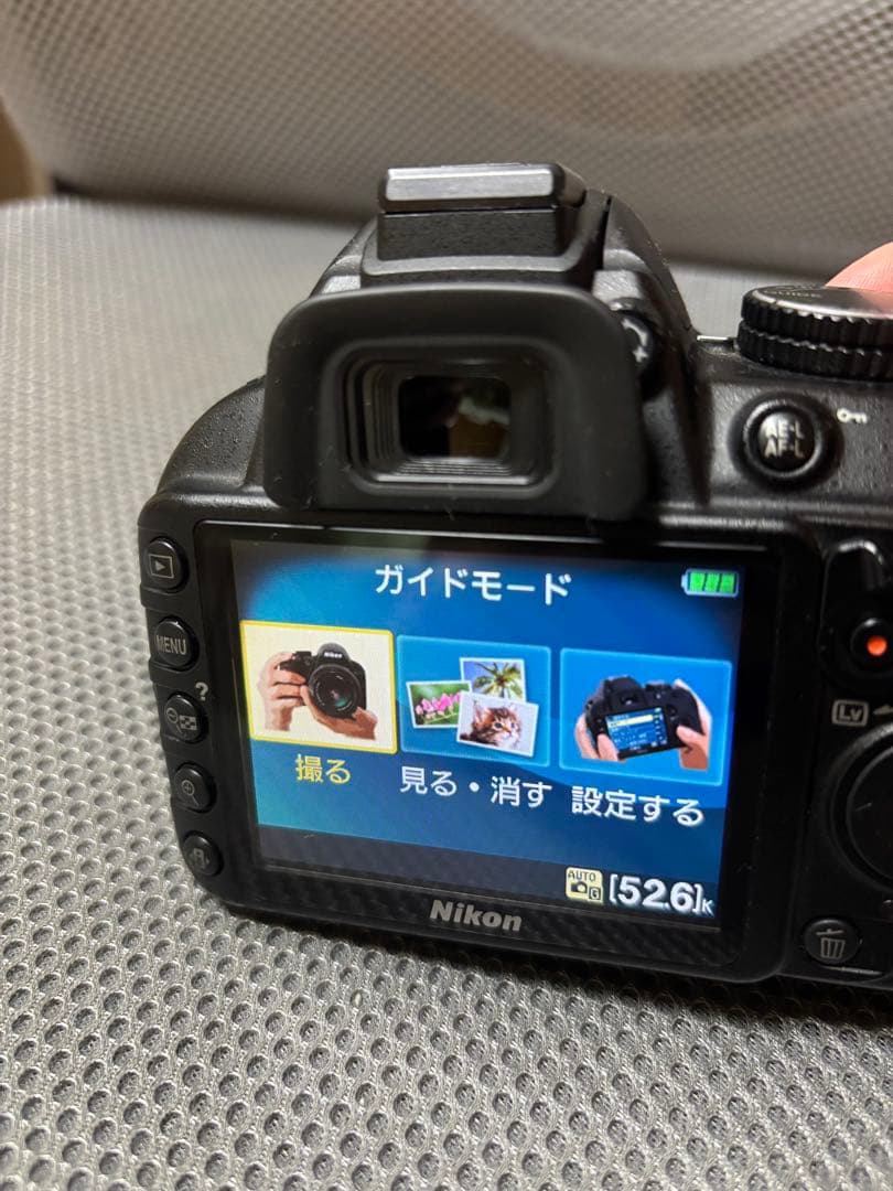 ニコン　NIKON D3100 ボディ　 一眼レフ　カメラ　SD、バッグ付き