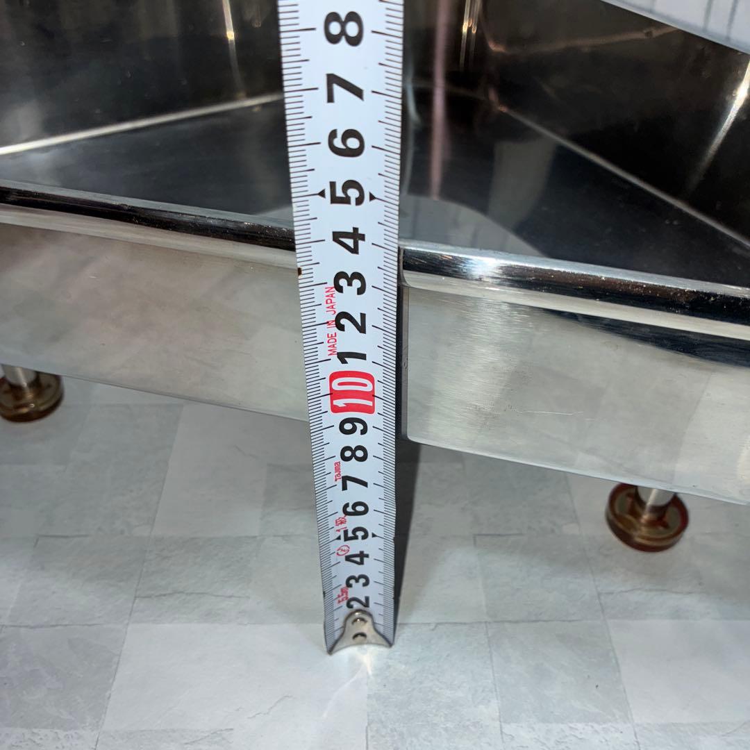 業務用 ステンレス コーナーバット 三角型 足あり