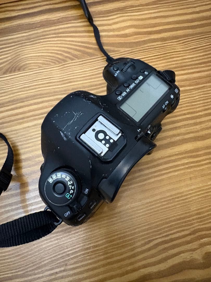 Canon EOS 5D Mark III レンズ有り