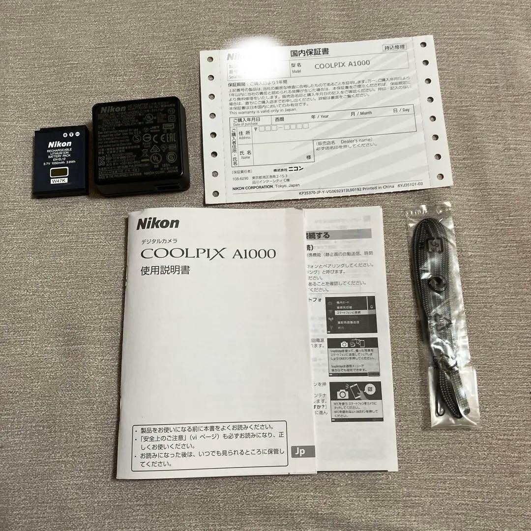 Nikon コンパクトデジタルカメラ