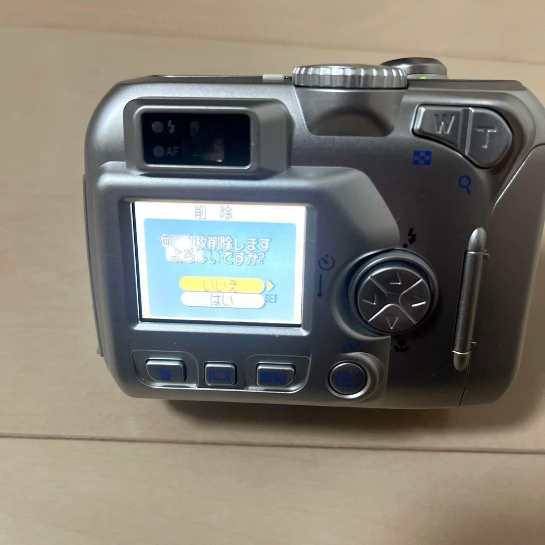Nikon COOLPIX 3100 シルバー⭐︎新品単三電池付き